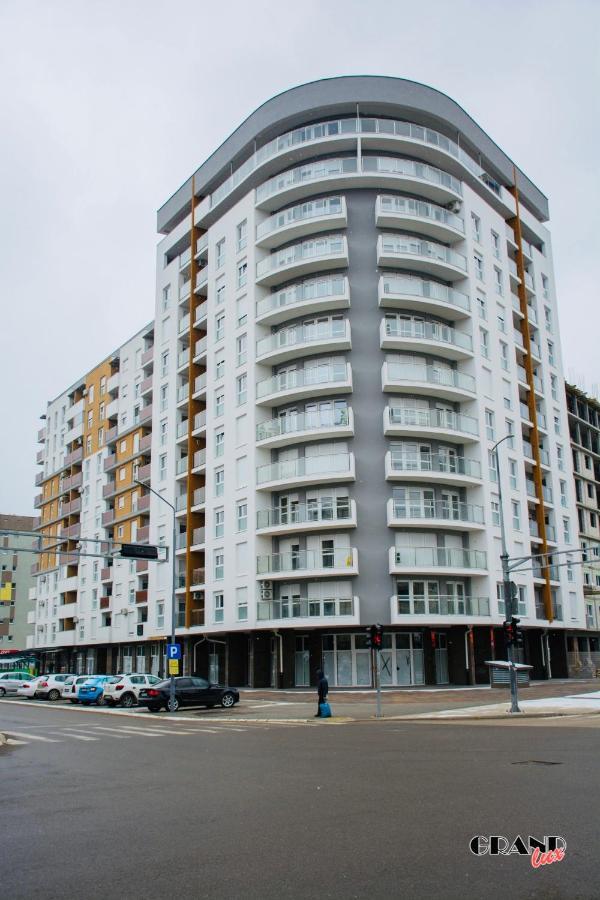 Grand Lux Apartment Doboj Exterior foto